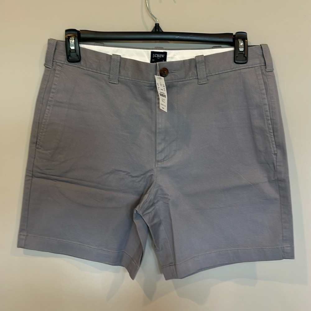 NWT J Crew 7” stretch chino short  size 33